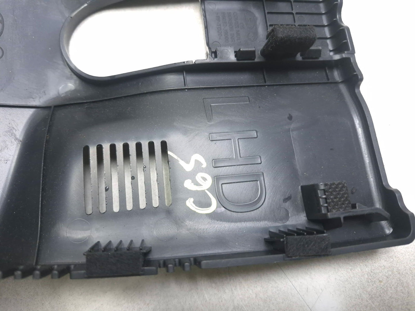2019 Hyundai Kona Interior View Mirror Trim Cover OEM