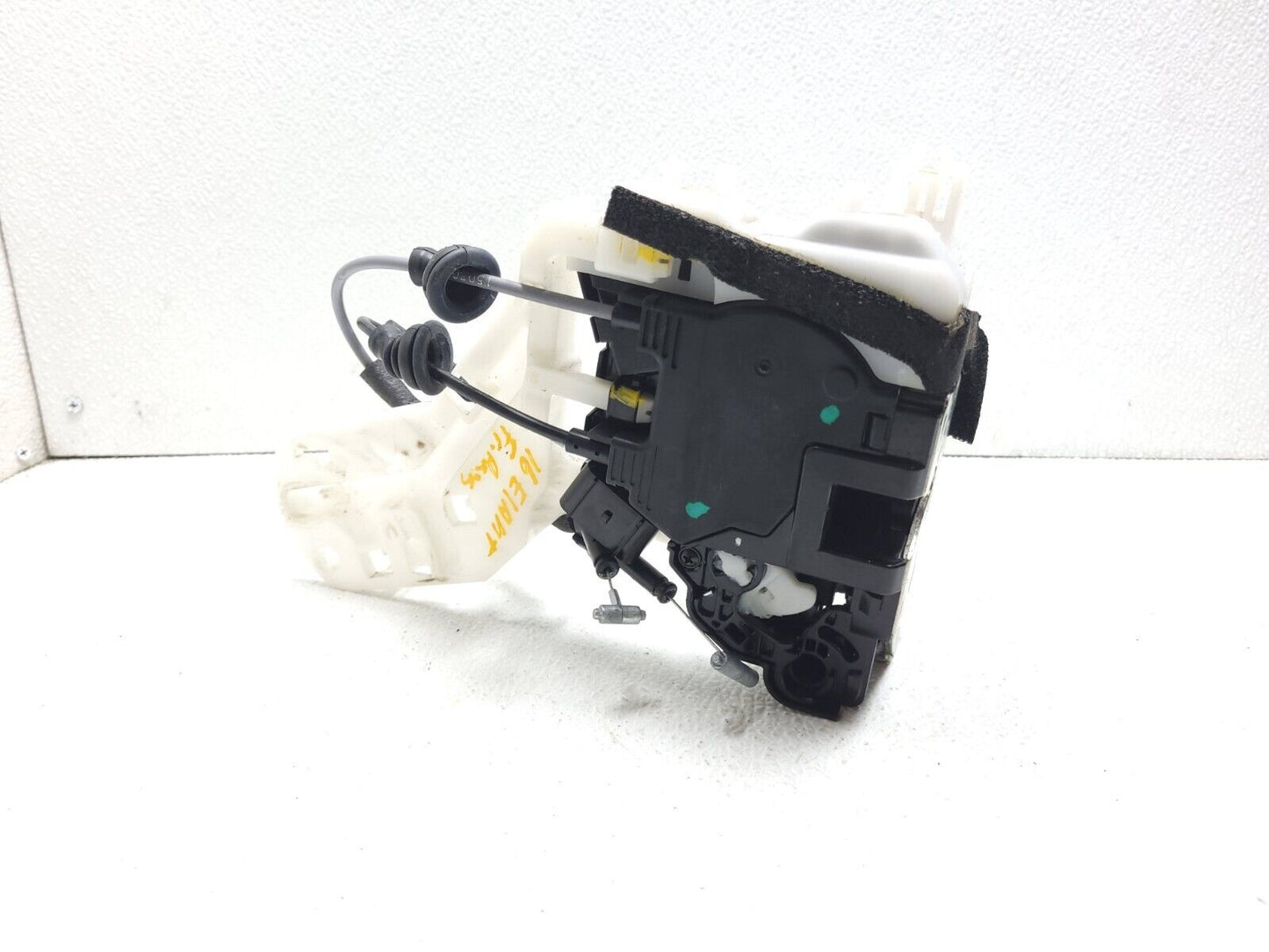 14-16 Hyundai Elantra Door Lock Latch Actuator Front Right Pass Side OEM Sedan