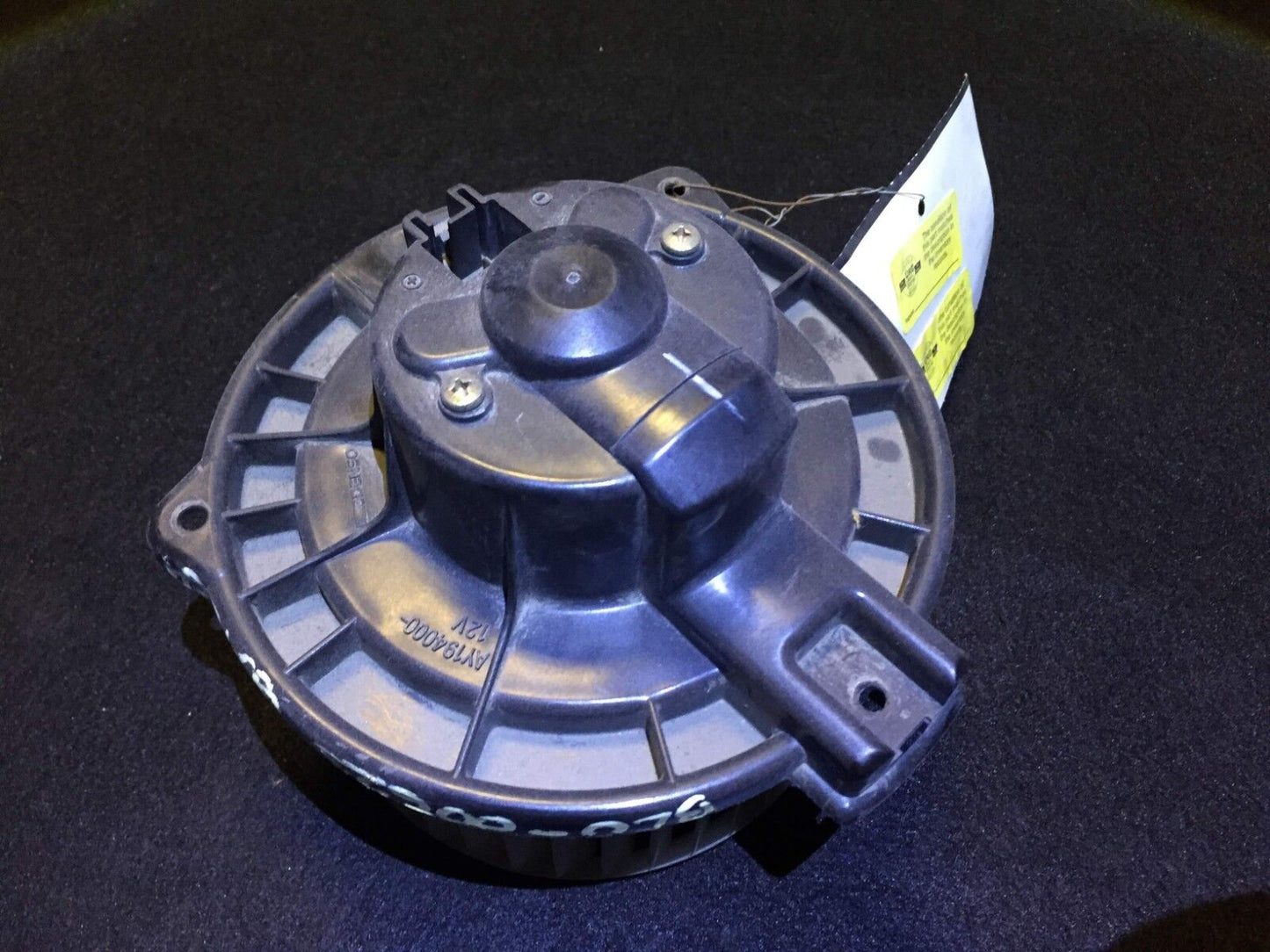 03 04 05 06 Cadillac SRX Blower Motor OEM