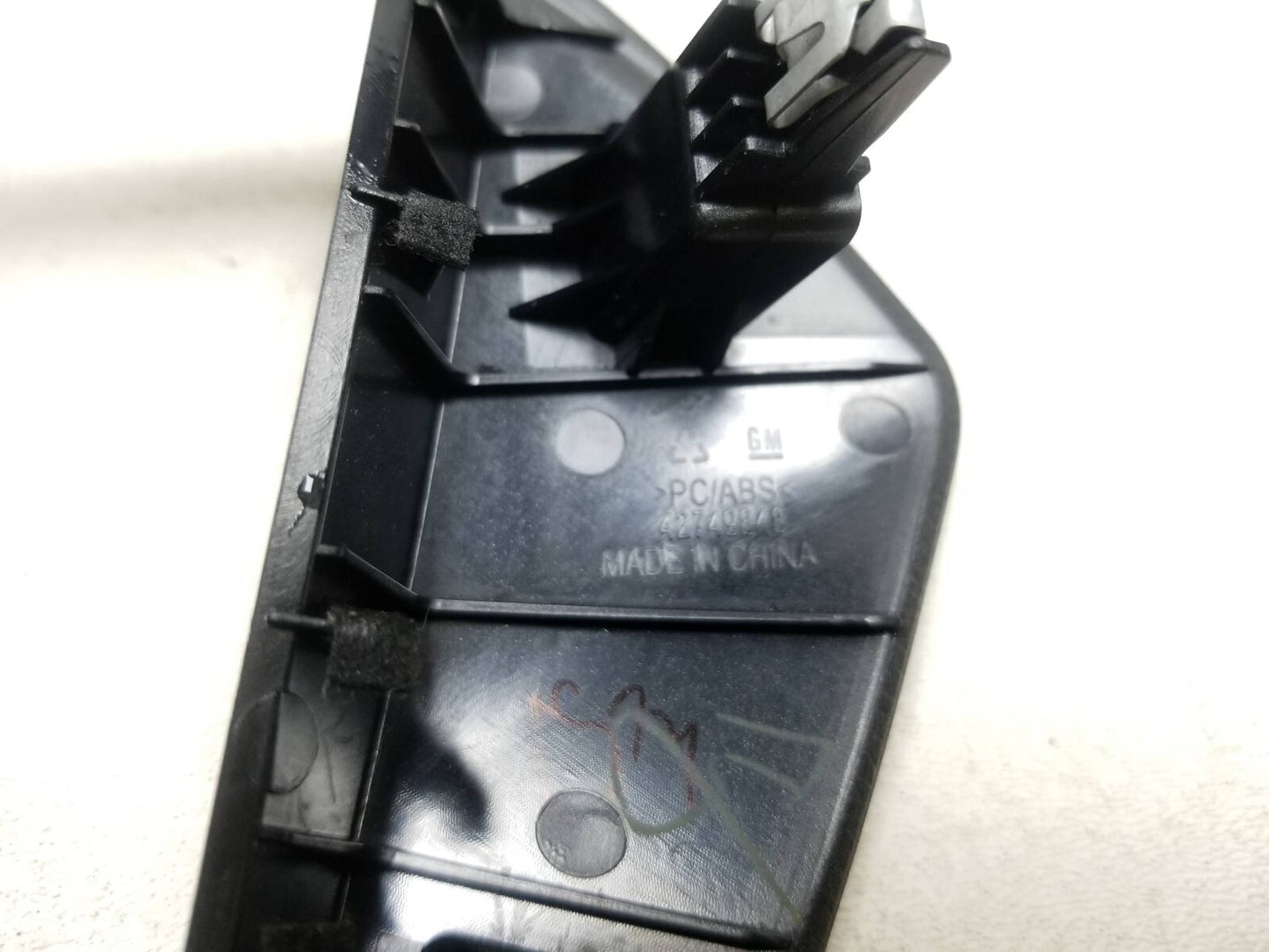 2022 Chevrolet Trailblazer Dash Center Screen Trim Cover OEM