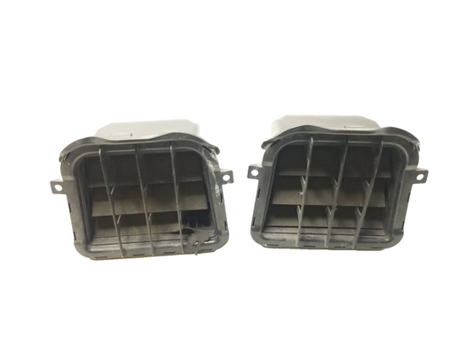 2009 - 2017 Audi Q5 Quarter Panel Air Vent Grille OEM