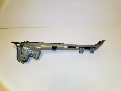 2015 Audi Q7 Front Upper Fender Mount Bracket Reinforcement Driver Side OEM