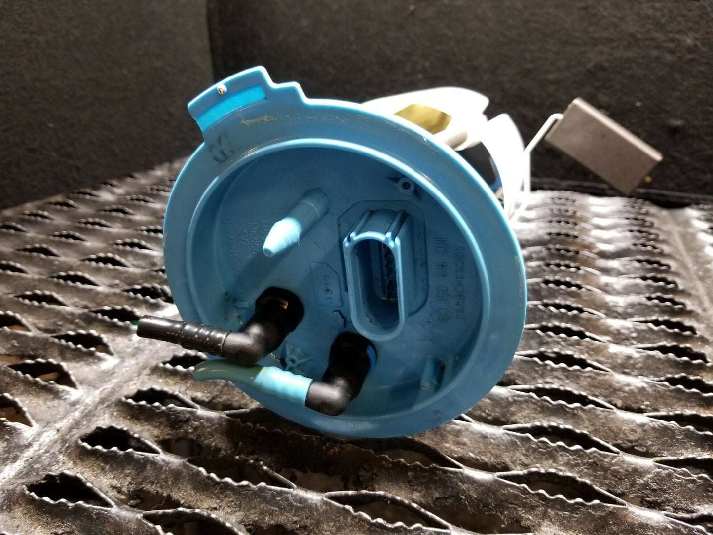 2016 Volkswagen Jetta Fuel Pump OEM