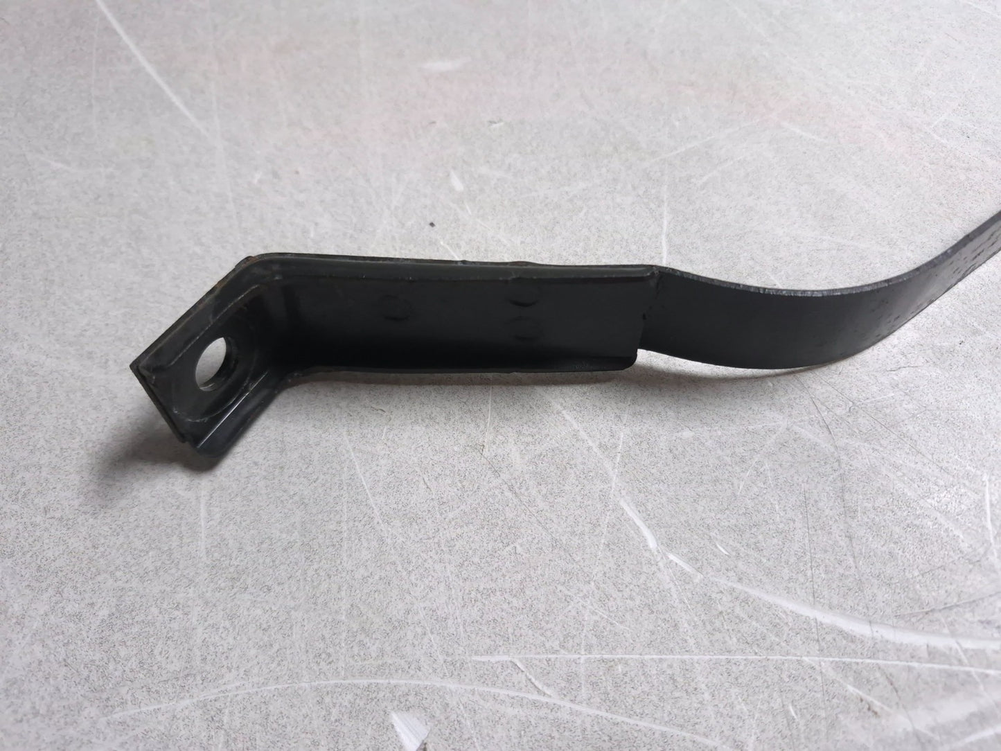 2010 Nissan Maxima Sv Fuel Tank Strap Bracket 2pcs OEM