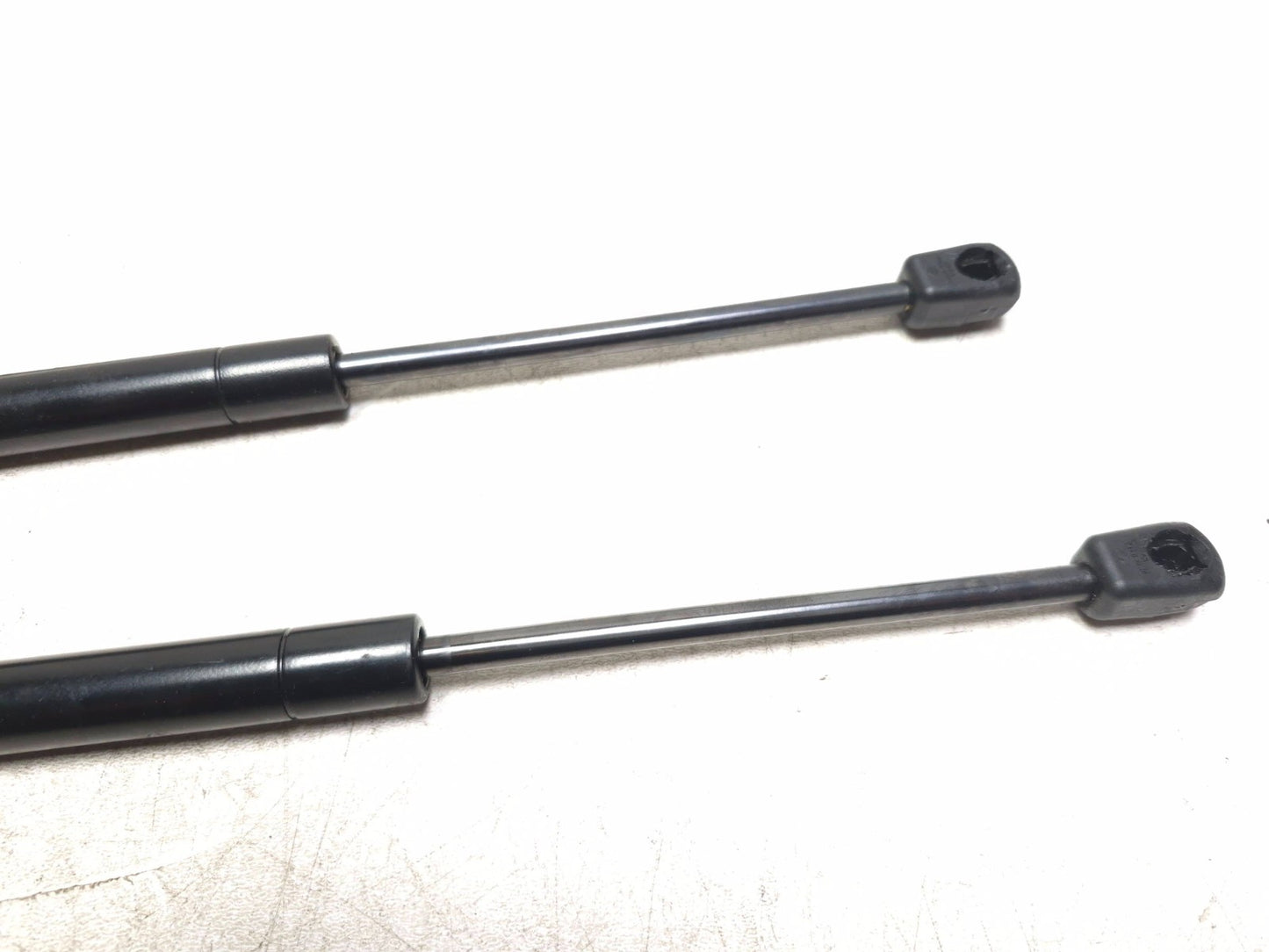 2014 Fiat 500l Rear Seat Adjustment Lift Cylinder Strut Shock Support Pair OEM