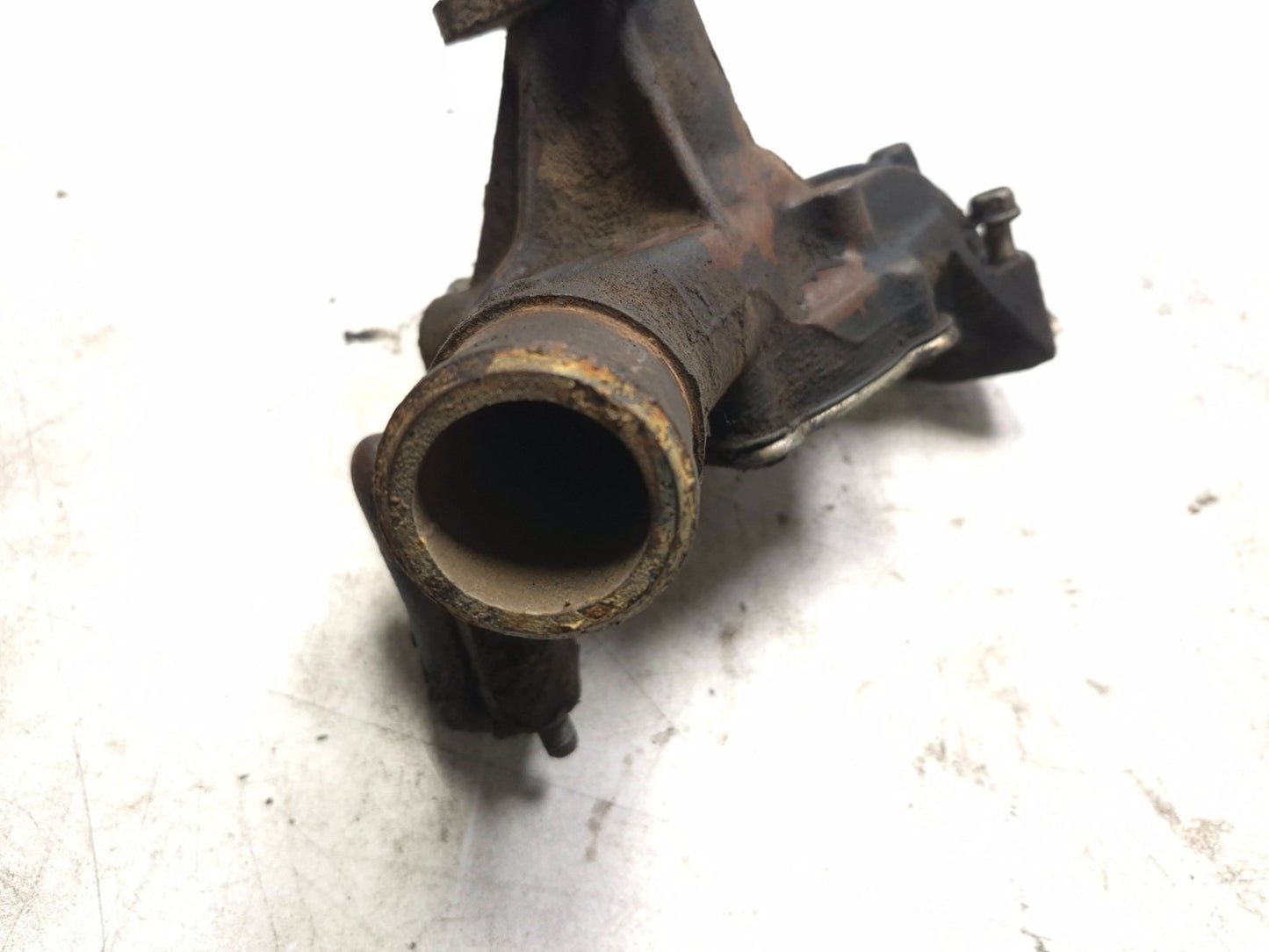 Yale Forklift V6 4.3l Engine Water Pump OEM