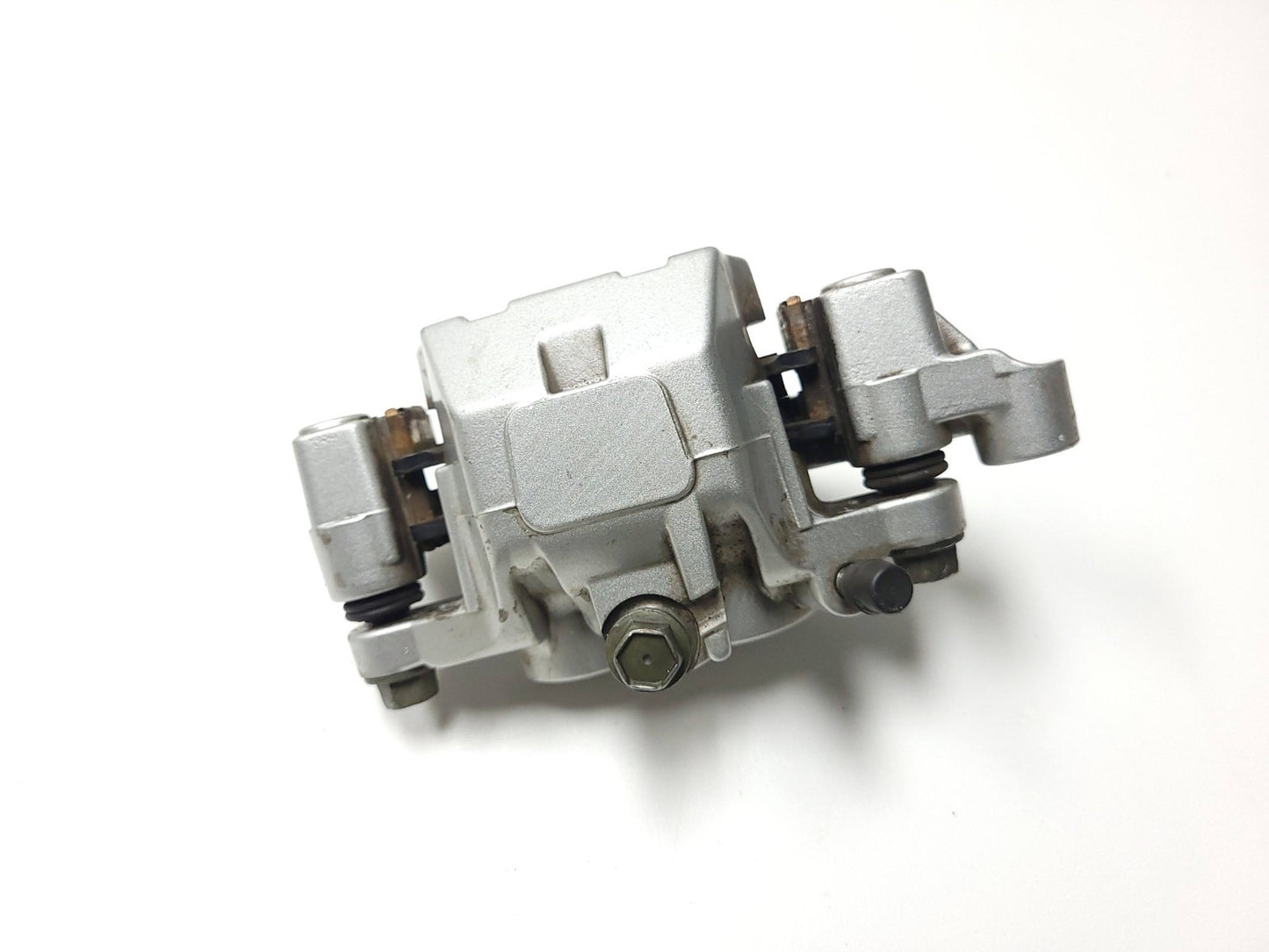 2007 Yamaha Xvs 1300 V-star Front Left & Right Caliper Bracket Pair OEM