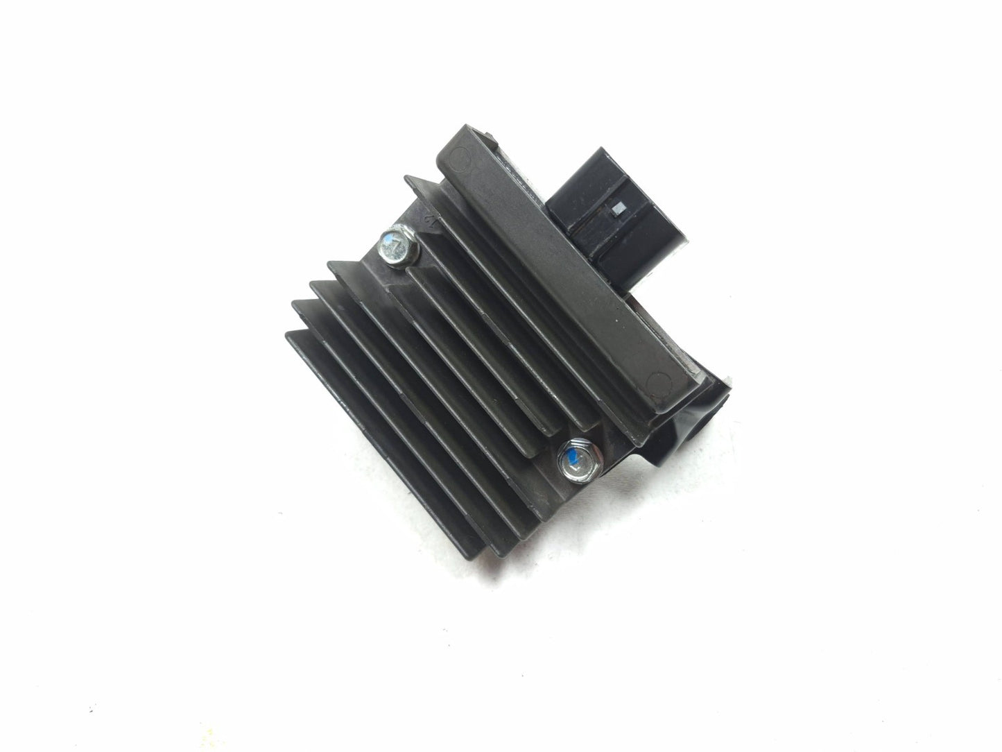 2018 Kawasaki Ninja 650 Ex650 Voltage Regulator OEM