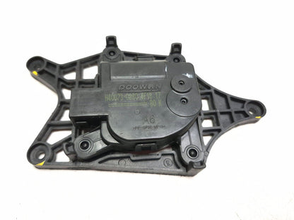 2014 Hyundai Accent HVAC Vent Actuator Flap Motor OEM
