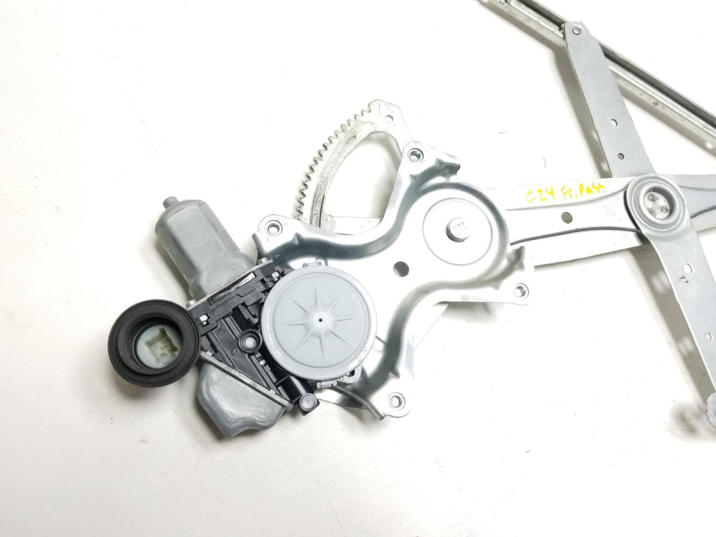 11-17 Lexus CT200h Front Door Window Regulator Motor Passenger Side Right OEM