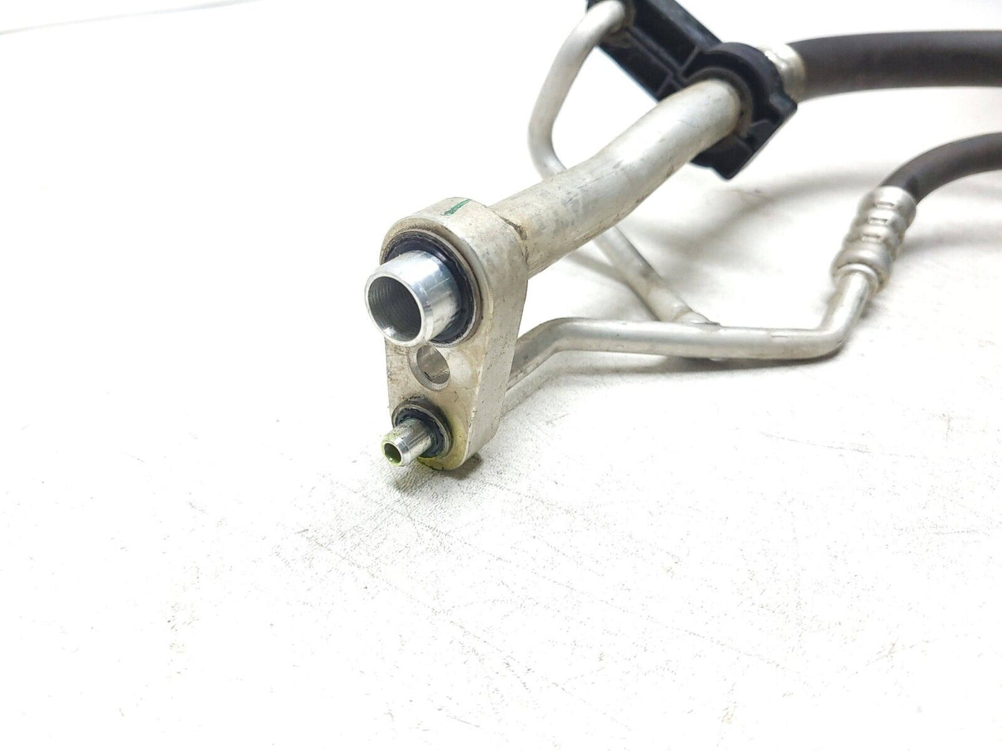 17-19 Chevrolet Silverado 1500 Ac Hose Line Pipe 4.3l OEM