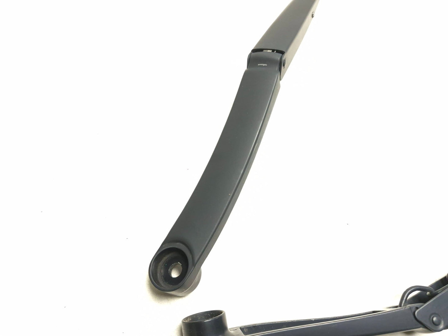 2012 Hyundai Sonata Windshield Wiper Arm 2pcs OEM