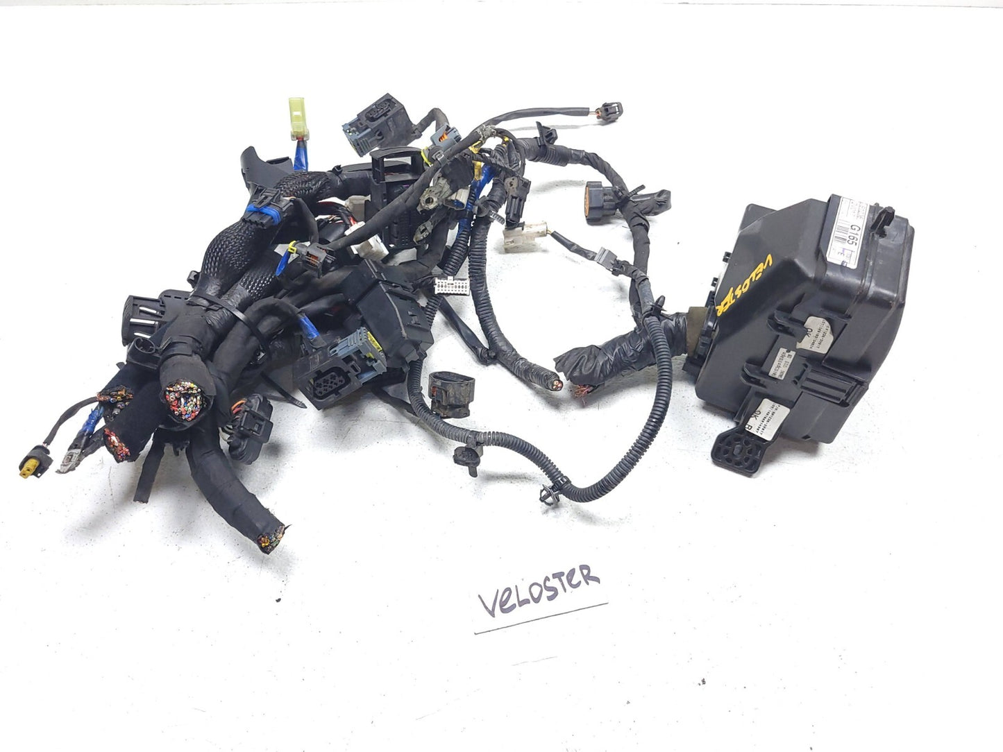 2016 Hyundai Veloster Fuse Box Wire Harness OEM