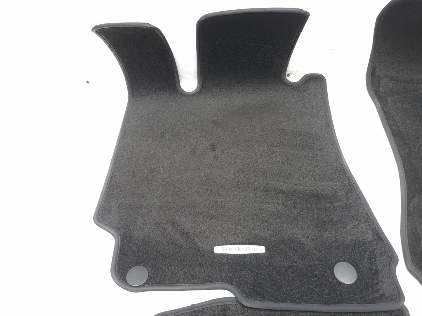 2010 Mercedes S400 Floor Mat Carpet 4 Pcs OEM