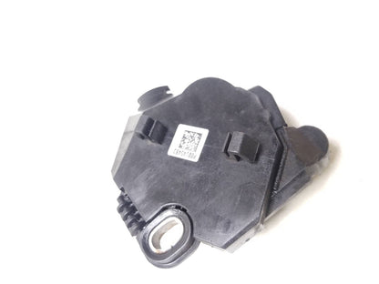 2017 Jaguar Xe Wire Wiring Harness Cable Shield Cover Cap OEM