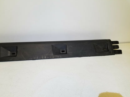 2009 Range Rover Sport Rocker Panel Skirt Molding Right Passenger Side OEM