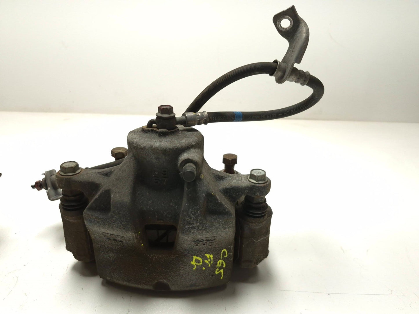 2019 Hyundai Kona Front Brake Caliper Left & Right Pair OEM