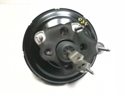 2011 Nissan Juke Power Brake Booster W/ Master Cylinder OEM