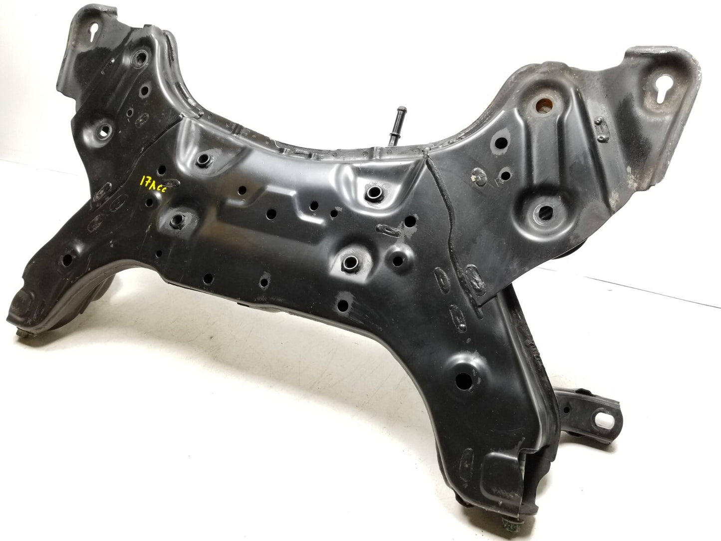 2017 Hyundai Accent Front Suspension Crossmember Subframe OEM