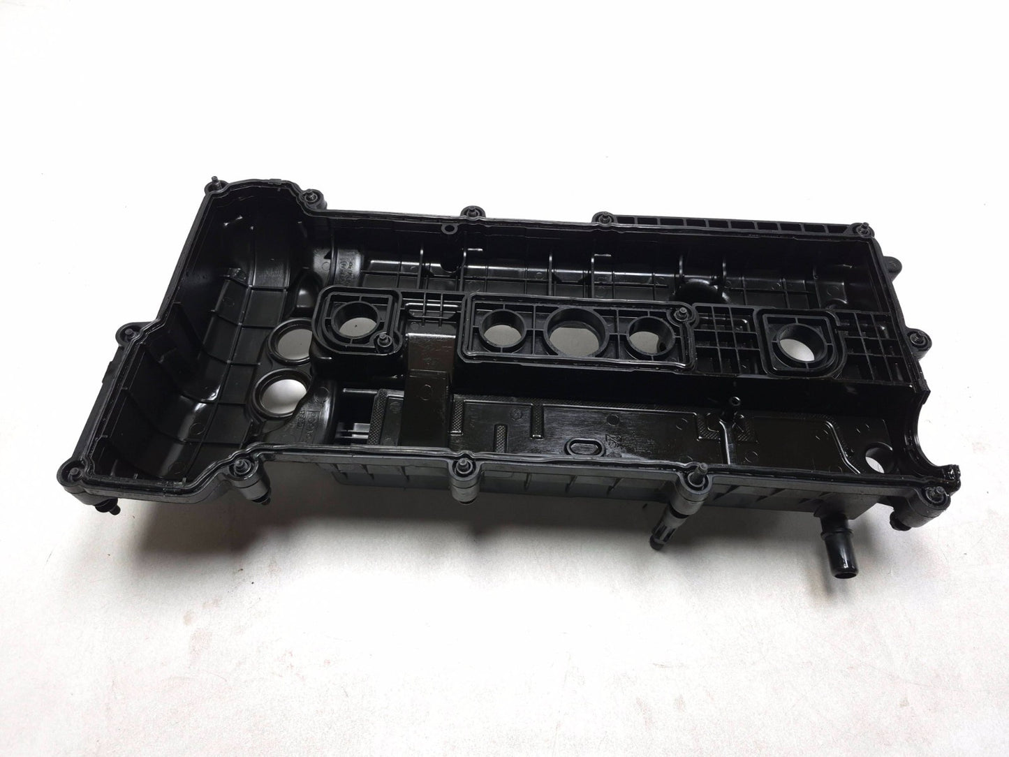 2019 Ford Ecosport Engine Valve Cover OEM