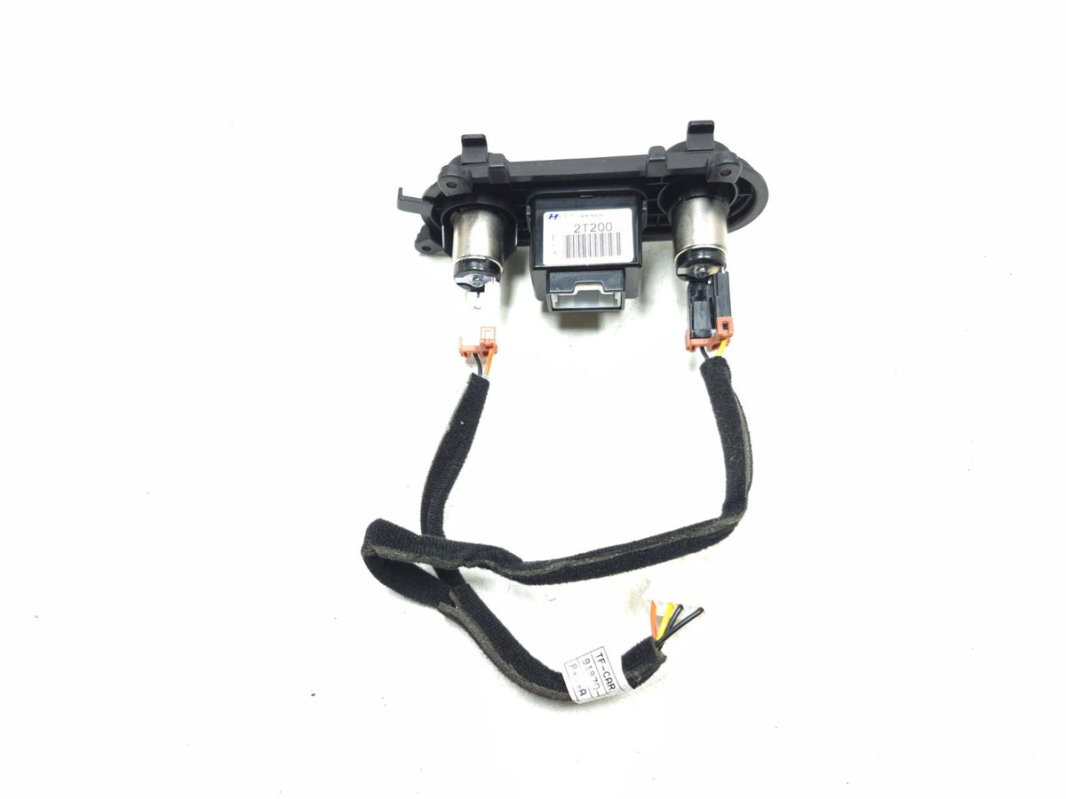2015 Kia Optima Dashboard Power Outlet Aux Usb 961202t600 OEM