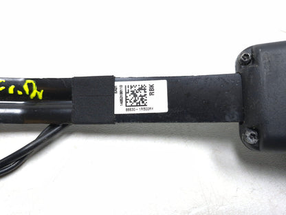 2014 Hyundai Accent Front Left Driver Seat Belt Buckle Latch OEM