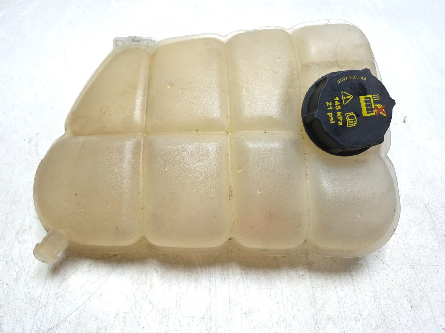2016 Ford Transit Connect Radiator Coolant Overflow Reservoir Tank  2.5l OEM