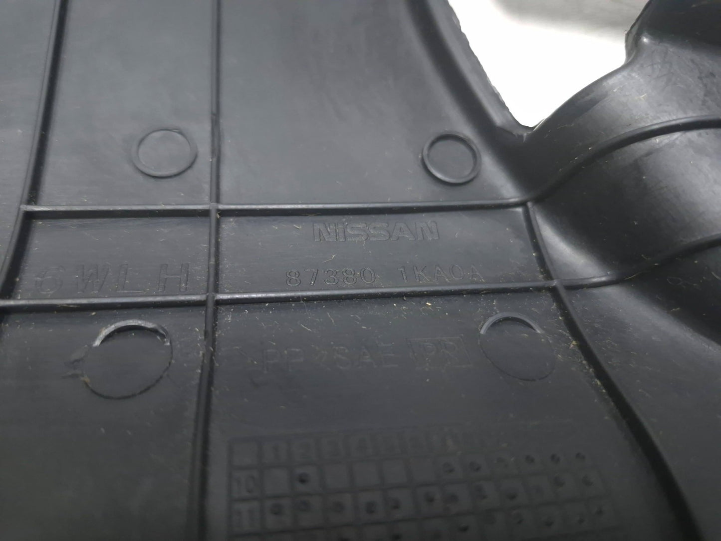 2015 Nissan Juke Front Seat Side Trim Left & Right 10pcs OEM