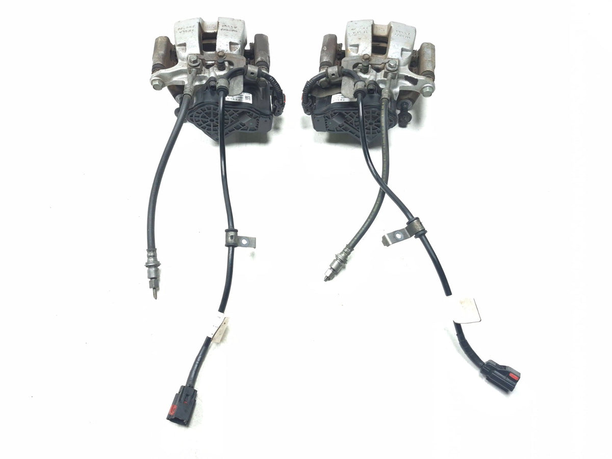 2021 Tesla Model 3 Y Rear Brake Caliper Left & Right OEM