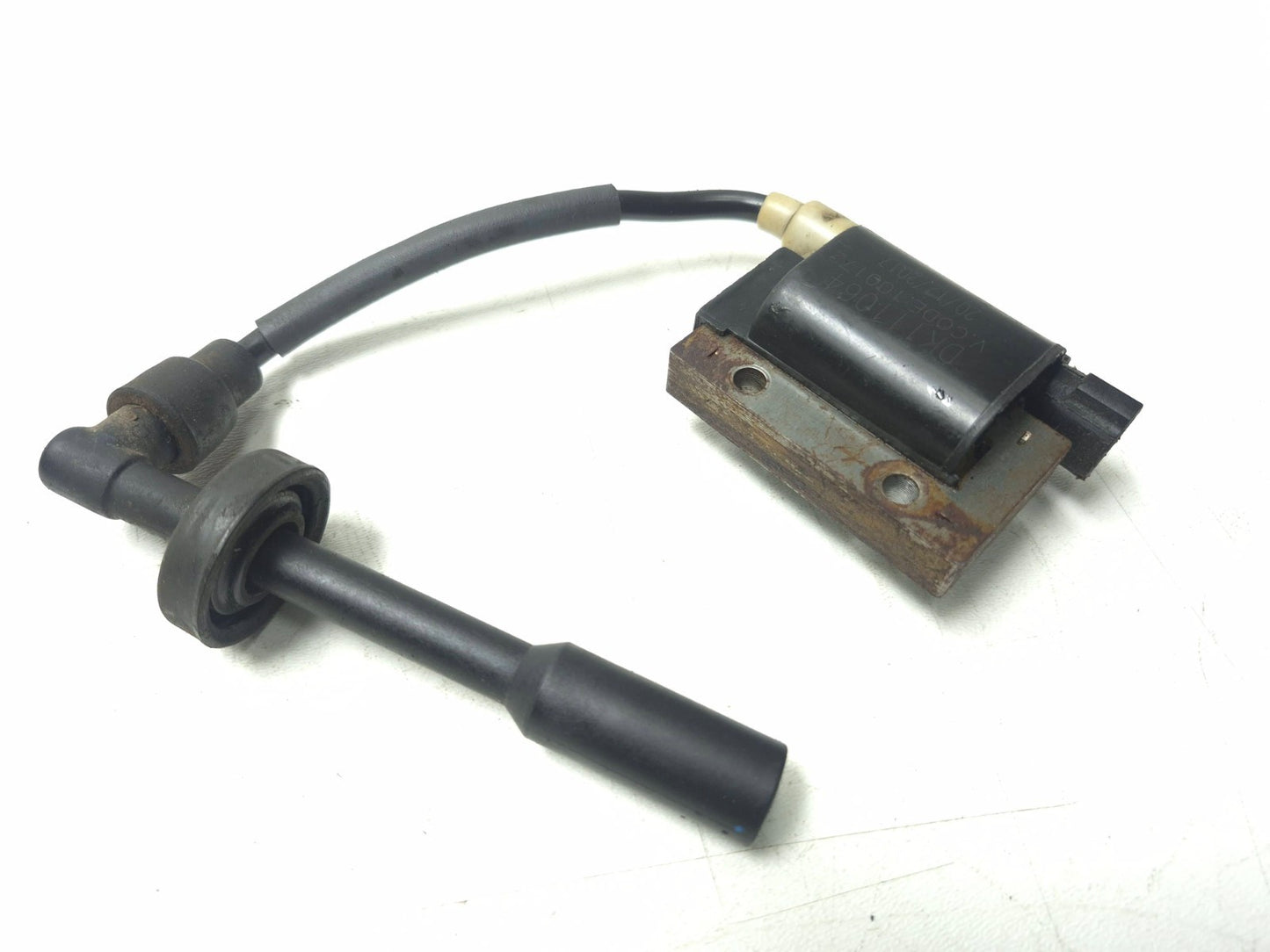 2018 Husqvarna Svartpilen 401 Ignition Coil Spark Plug Pack OEM