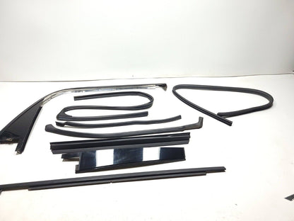 13-16 GMC Acadia Door Molding Belt Weather Strip Rear Passenger Side Right OEM