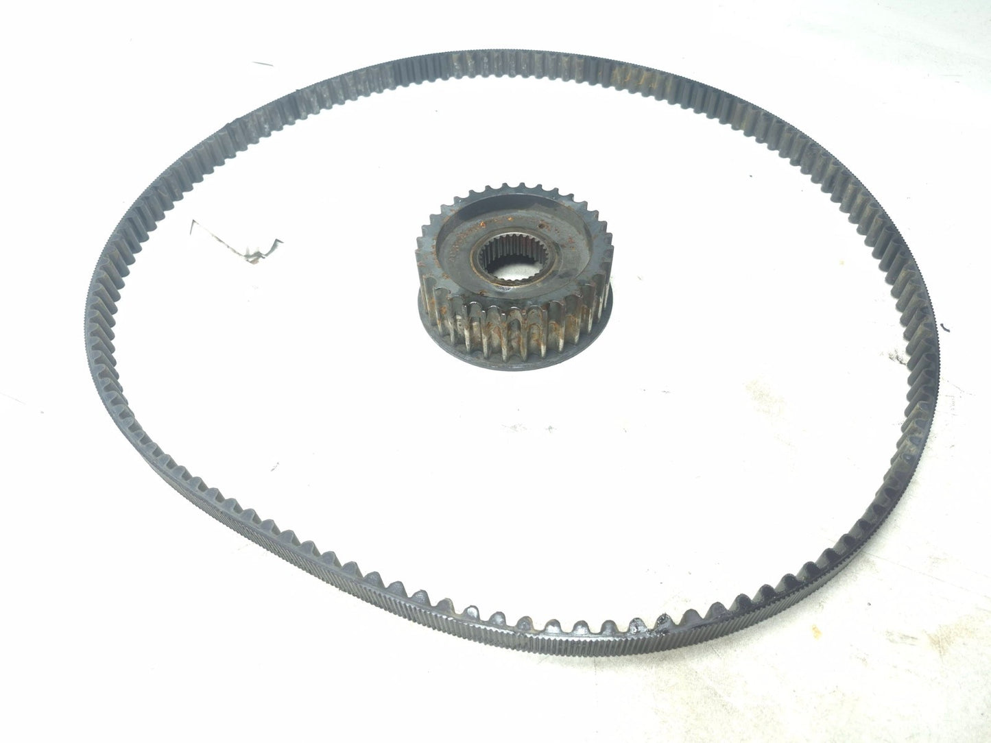 2016 Harley Davidson Dyna Street Bob Fxdb Front Sprocket & Drive Belt OEM