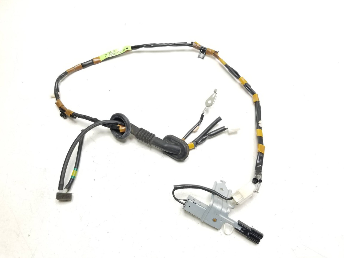 11-17 Lexus CT200h Radio Amplifier Antenna Assembly 86101-76091 OEM