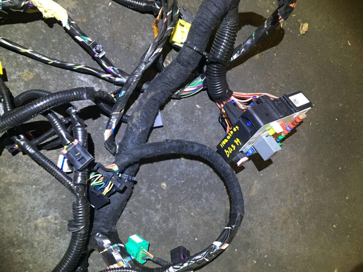 2011 Chevrolet Equinox 3.0l Instrument Panel Dash Wiring Harness OEM