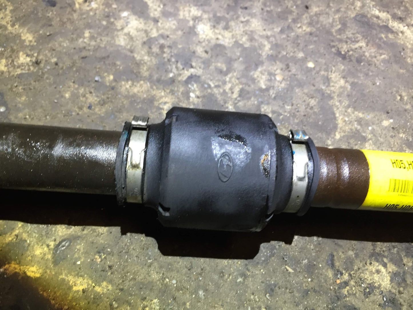 2008 Hyundai Elantra Front Cv Axle Shaft Passenger Side Right OEM