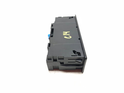 2015 Mercedes-benz C 300 Console Usb Sd Memory Port OEM