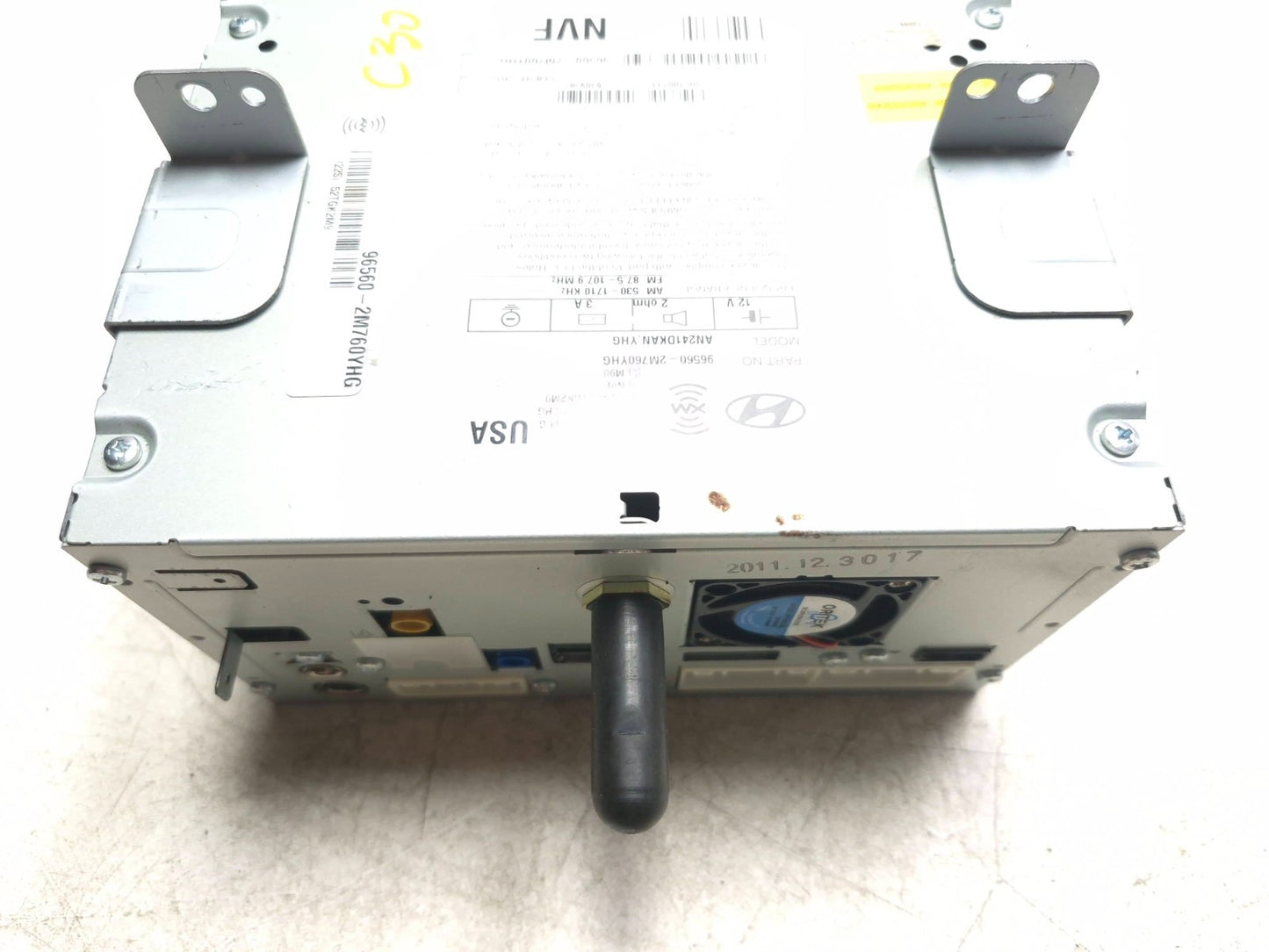 2013 Hyundai Genesis Am Fm Cd Player Radio OEM