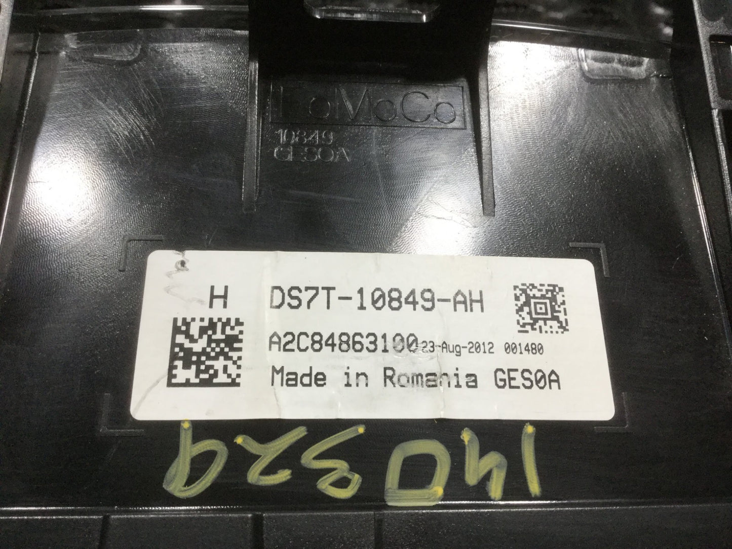 2013 Ford Fusion Instrument Cluster Speedometer OEM