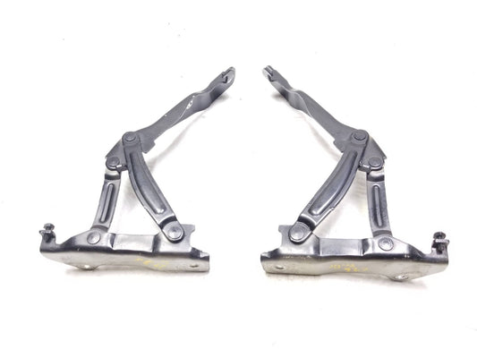 2014 - 2019 Kia Soul Front Hood Bonnet Hinge Pair OEM