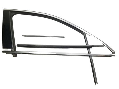 2012 Porsche Cayenne Door Window Frame Molding Front Passenger Side Right OEM