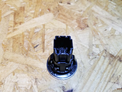 16 17 18 19 Chevrolet Malibu Engine Start / Stop Ignition Button  23122462 OEM