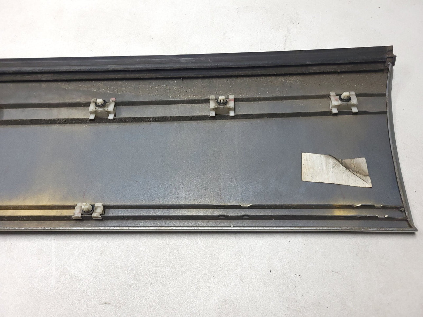 2007 Range Rover Front Door Lower Molding Trim Panel Driver Side Left OEM
