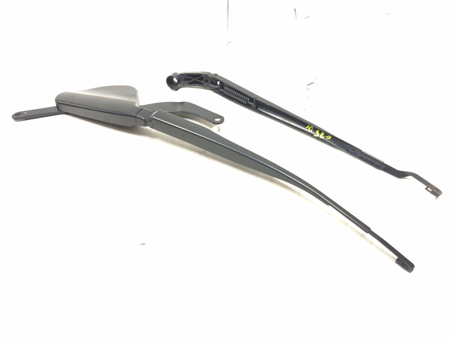 2010 Lexus Hs250h Front Windshield Wiper Arm Left & Right OEM