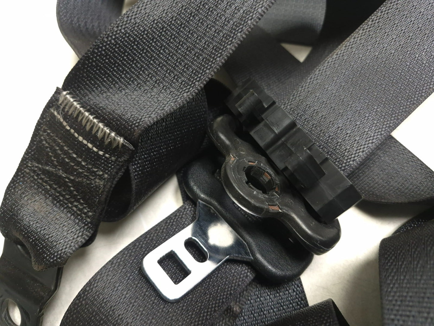 2017 Dodge Journey Front Seat Belt Retractor Left & Right OEM