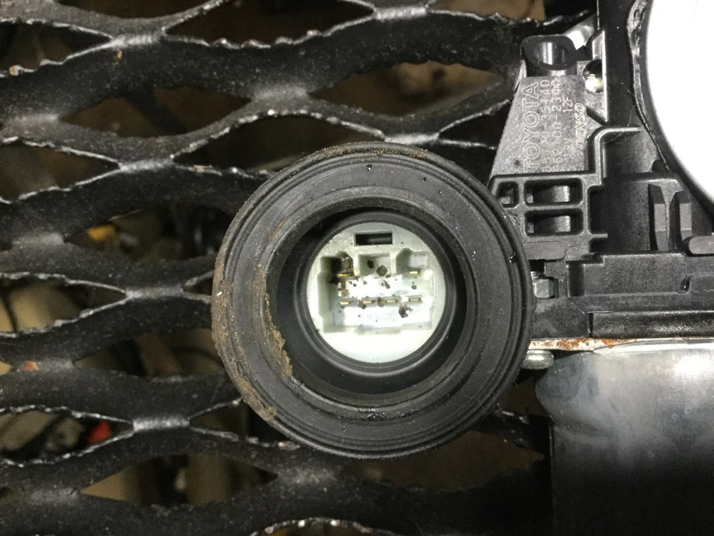 05 06 07 08 09 Toyota Prius Rear Left Driver Side Window Regulator &  Motor OEM