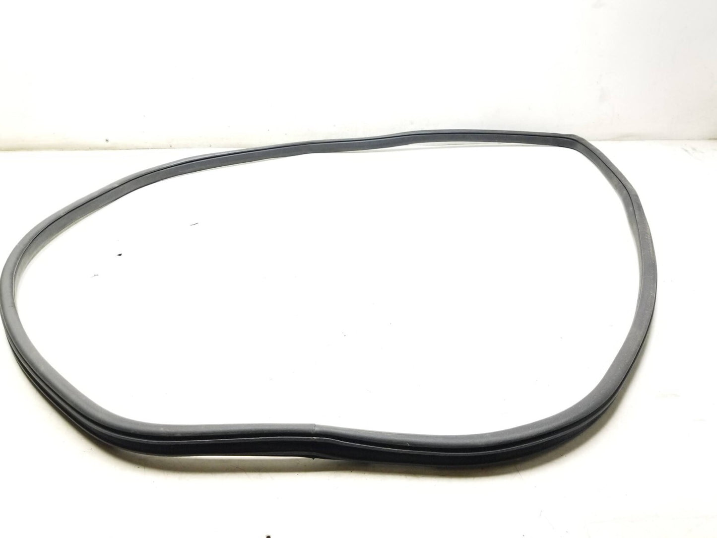 2008 - 2015 Nissan Rogue Rear Door Weatherstrip Seal Passenger Side Right OEM