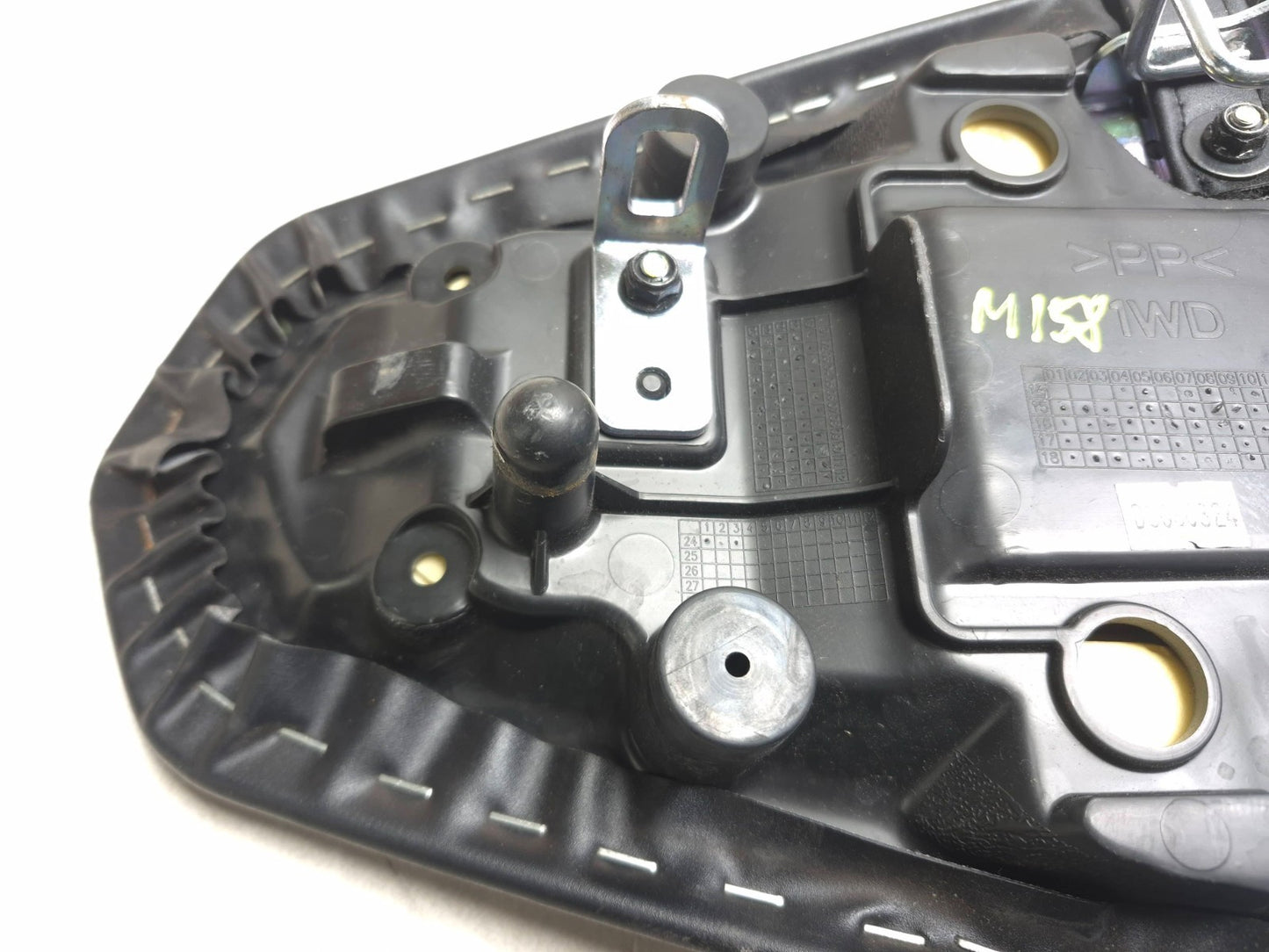 2024 Yamaha R3 Yzfr3 Seat Front & Rear Pair OEM