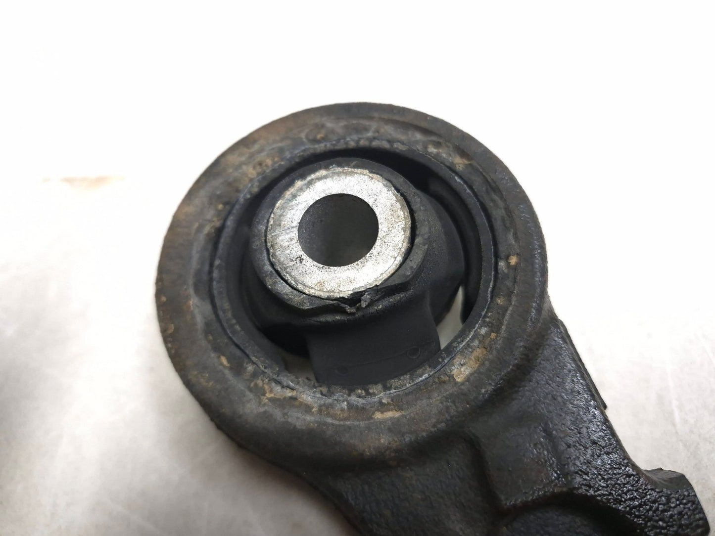 2013 Fiat 500 Turbo Front Right Lower Control Arm OEM 4877742