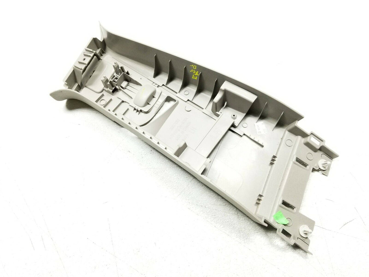 15 16 17 GMC Terrain Left Driver Center Upper B Pillar Trim Cover OEM 14k Miles