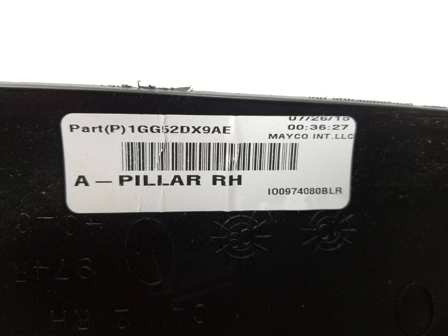 2015 Jeep Grand Cherokee Front Right Windshield A-pillar Trim OEM